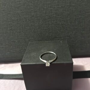 Beautiful Diamond Solitaire Engagement Ring 1/3 ct. Size 8-8.5. Gorgeous setting